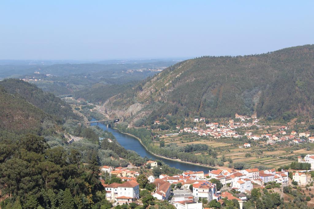 Casa Do Rio - Penacova Villa Raiva Bagian luar foto